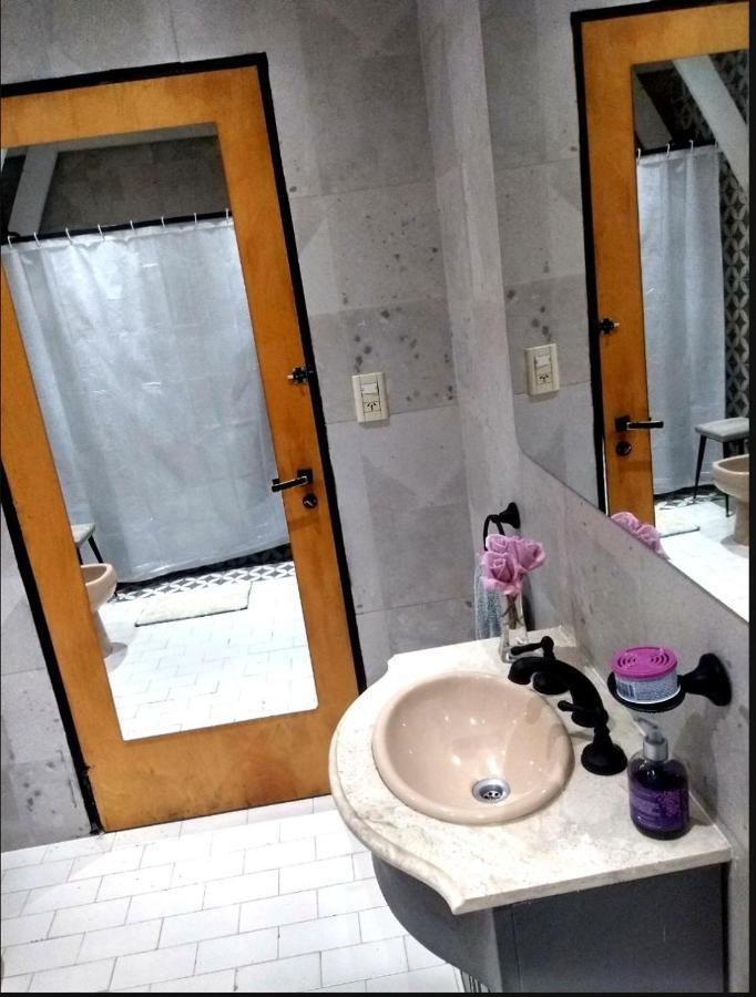 Trastienda Guest House El Calafate Exterior photo